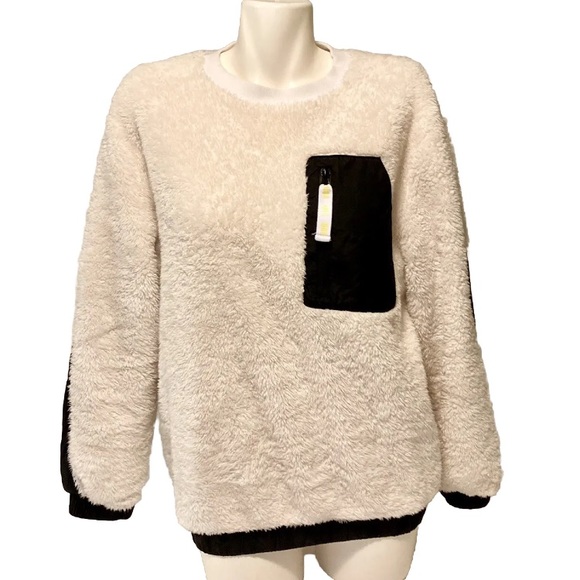 UGG Sweaters - UGG Oatmeal Black Polyester Nylon Faux Fur Oversized Sweater Pullover size S